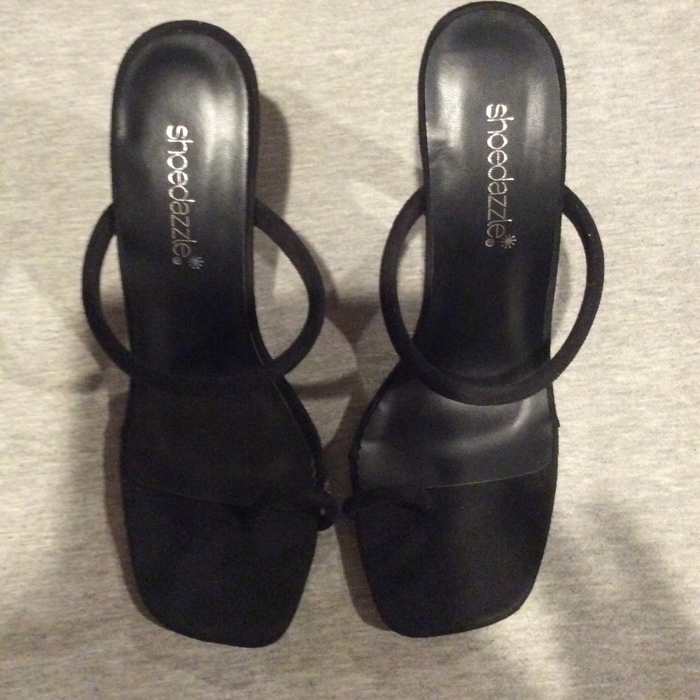 “NWT” Mollie by Shoedazzle